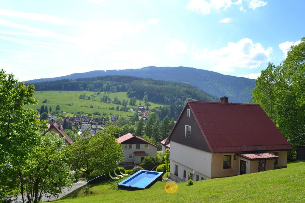 Ubytování v soukromí - U Hlinků Horní Maršov Esterno foto